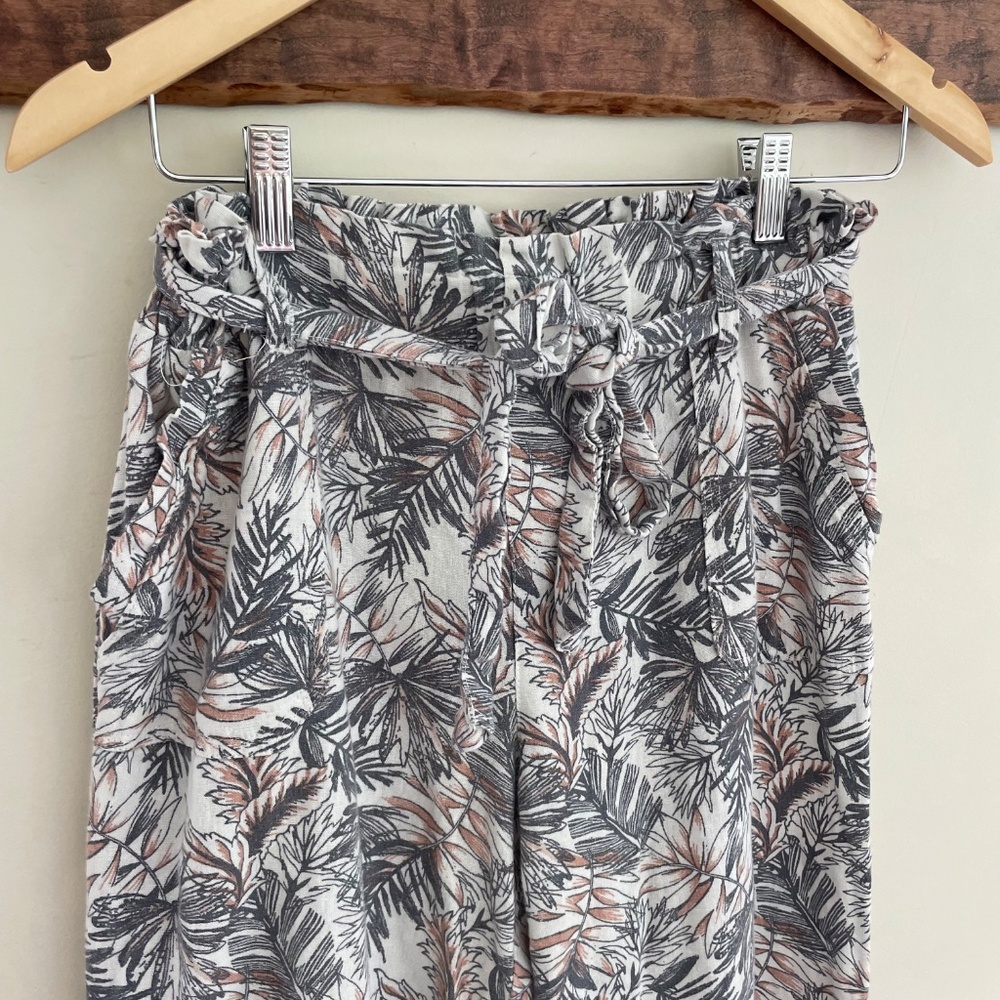 Rewash | Palm Print Linen Rayon Wide Leg Summer Flare Pants - Picture 2 of 10
